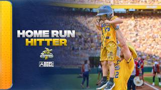 6-year-old kid hits home run in front of 101,000 fans