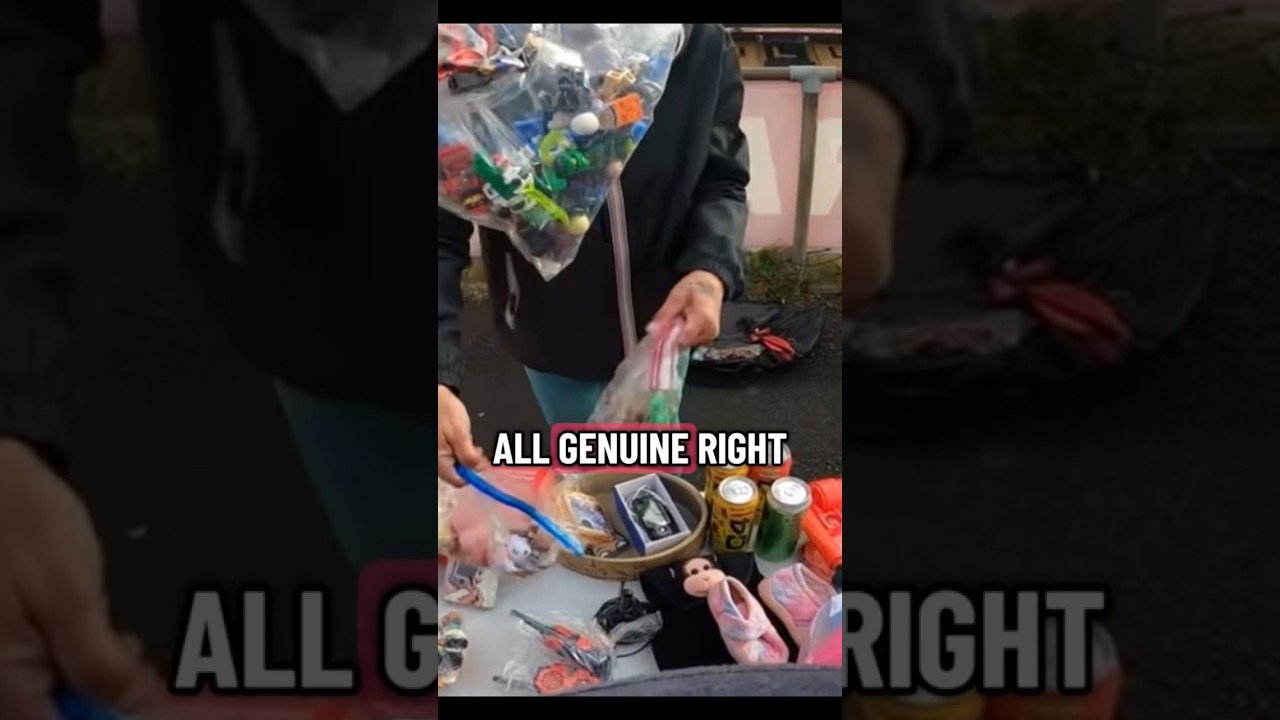 Она продала мне поддельные конструкторы Lego!!! 