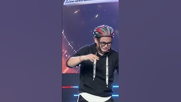 Trí lực sánh đôi | Nữ nghệ sĩ trả lời câu hỏi nhanh như chớp