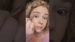 Easy way to apply eye shadow. Mocha Java & Rose Gold Gold Shadowsense. Do you duo #2shadows