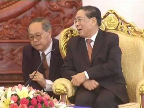 medvedev visit laos