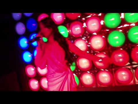 ნინო ჩხეიძე კლუბში