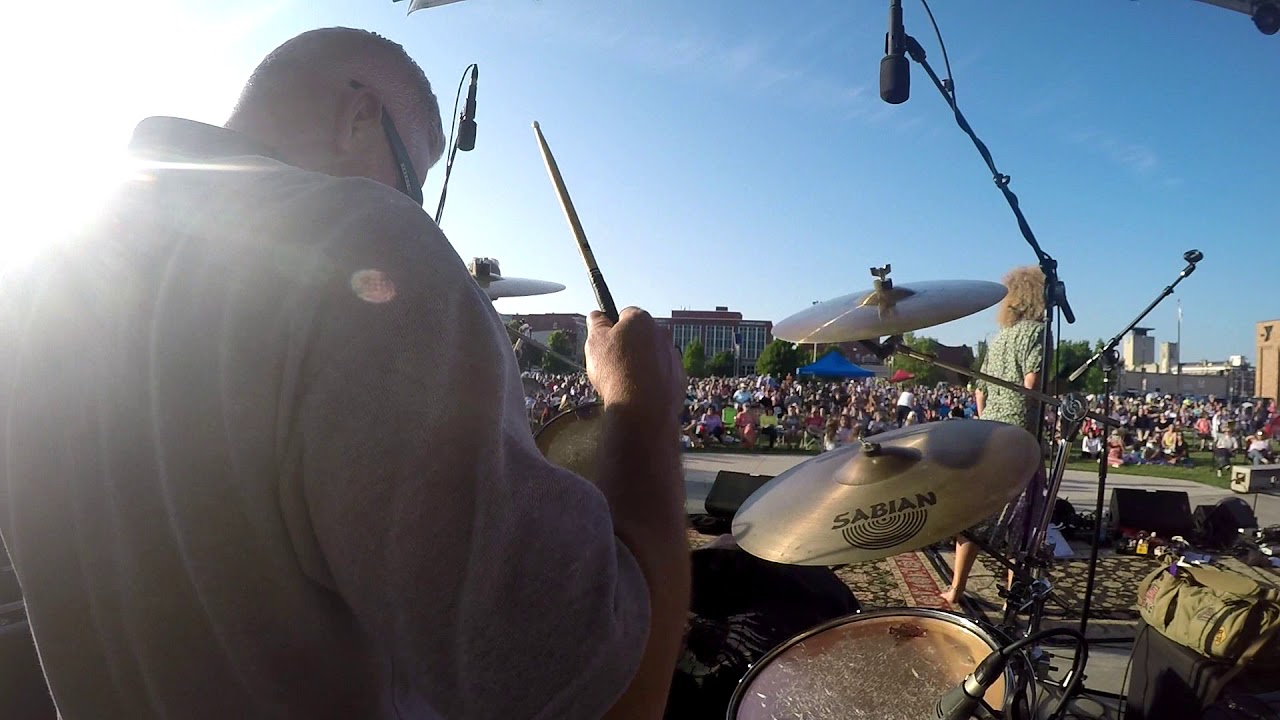 I Break Down (Jennie Devoe live Muncie 2019)