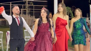 Sen Ne Güzel oynadın be.. Türkülerin Kraliçesi İkbal de söylüyor Zaferde Çalıyor