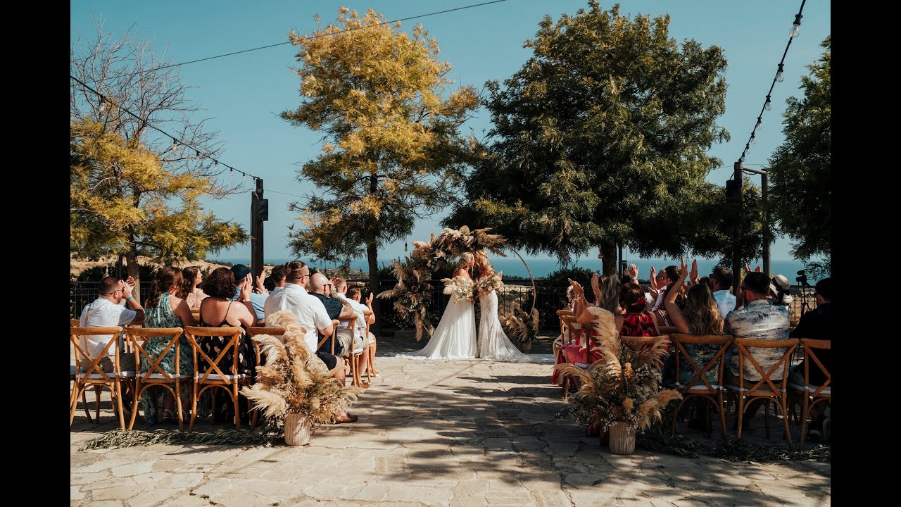 Τhe wedding party of Carly & Beth at Liopetro Venue made by the Kellys