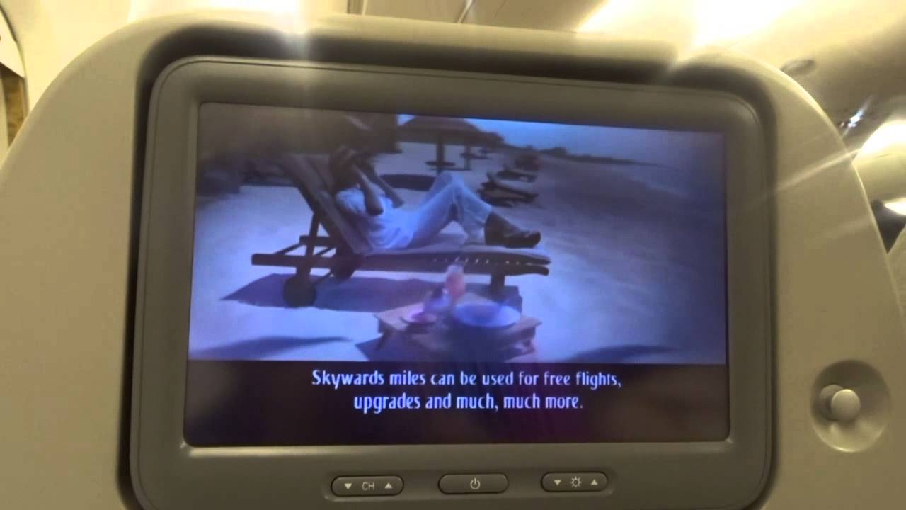 Emirates EK007 DXB to LHR Economy Flight Review