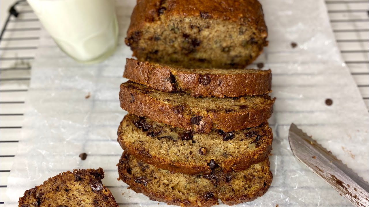 How to make banana bread BANANA BREAD RECIPE [Chocolate chip