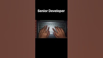 Junior Developer vs Senior Developer #shorts #comedy #coding