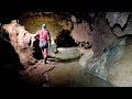 Splologie dans les gorges du tarn dans la grotte de la caze