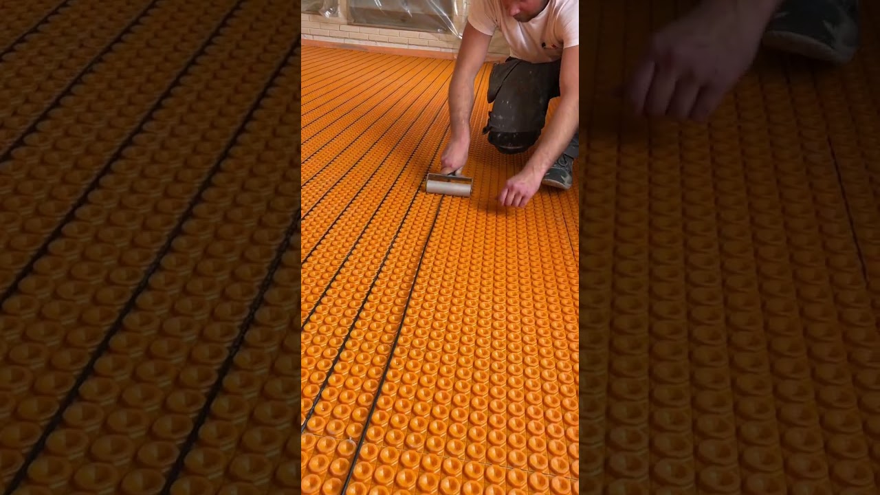 Installation câble plancher chauffant électrique DITRA-HEAT