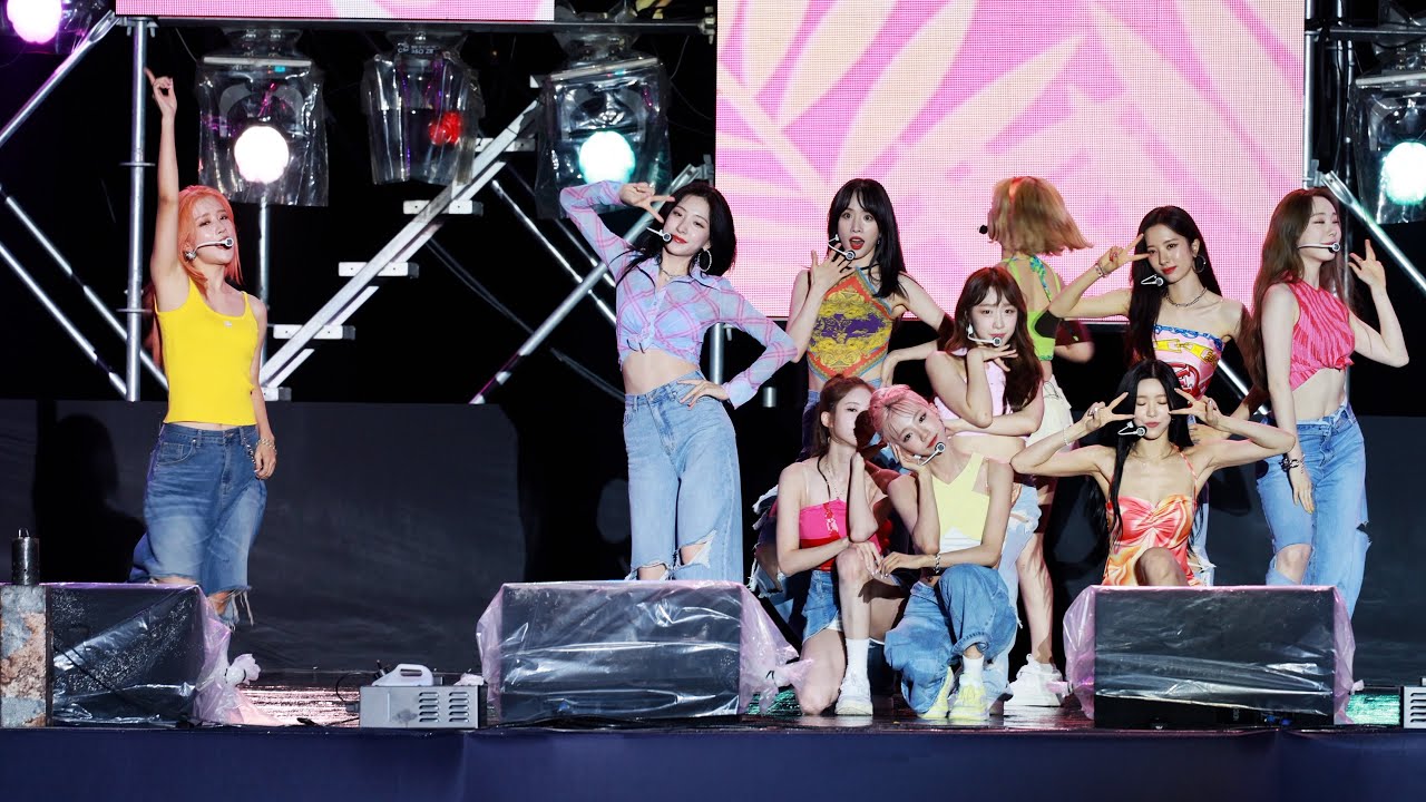 WJSN (우주소녀) 보령머드축제 Full Ver. ( Last Sequence + Boogie up, Save me, Save You, As you wish) | 220720