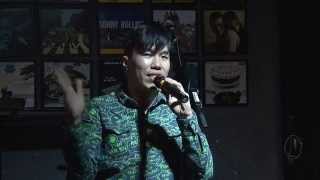 SOFT TV :: Tat Tong + Roland Lim 1/8 screenshot 5