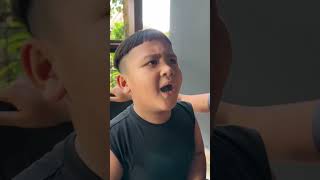 Download Lagu 🤣 Ik kwam om je ten huwelijk te vragen. Eh oko zing het liedje kui nip. Later loro ati MP3