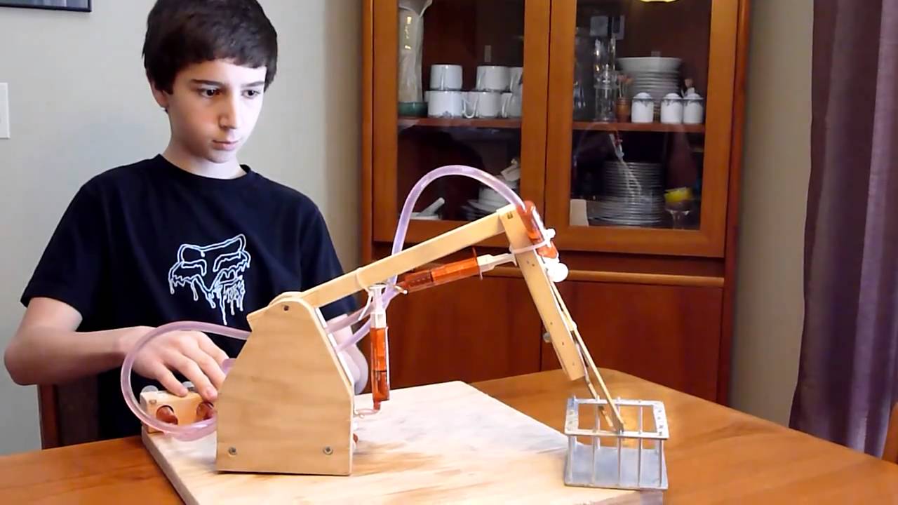 Syringe Actuated Mechanical Arm (grade 8 project) (video 2 