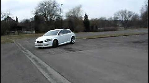 Volvo C30 D5 Take off 2