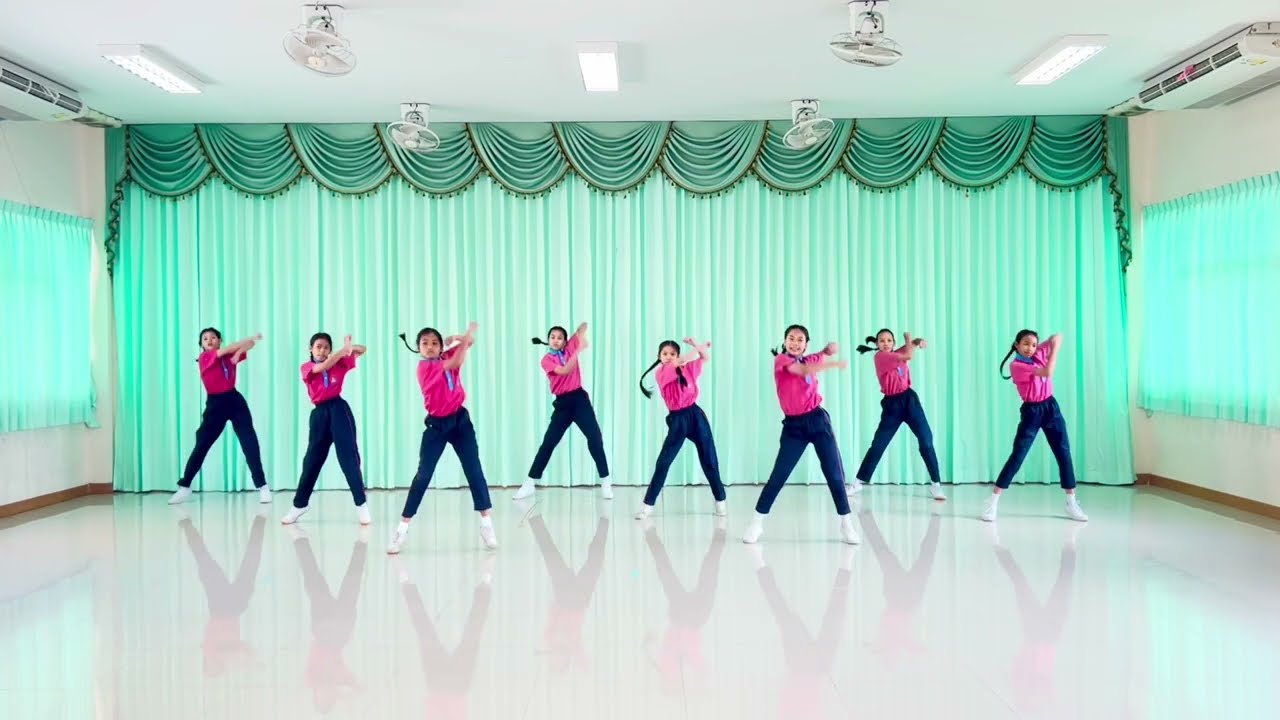 โรงเรียนบ้านคลองบัว(เอี่ยมแสงโรจน์) ทีม A