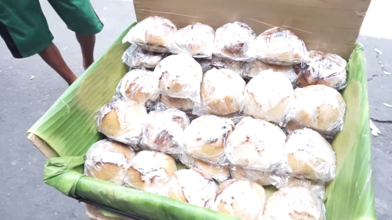 Food cart business...only in the Philippines YouTube