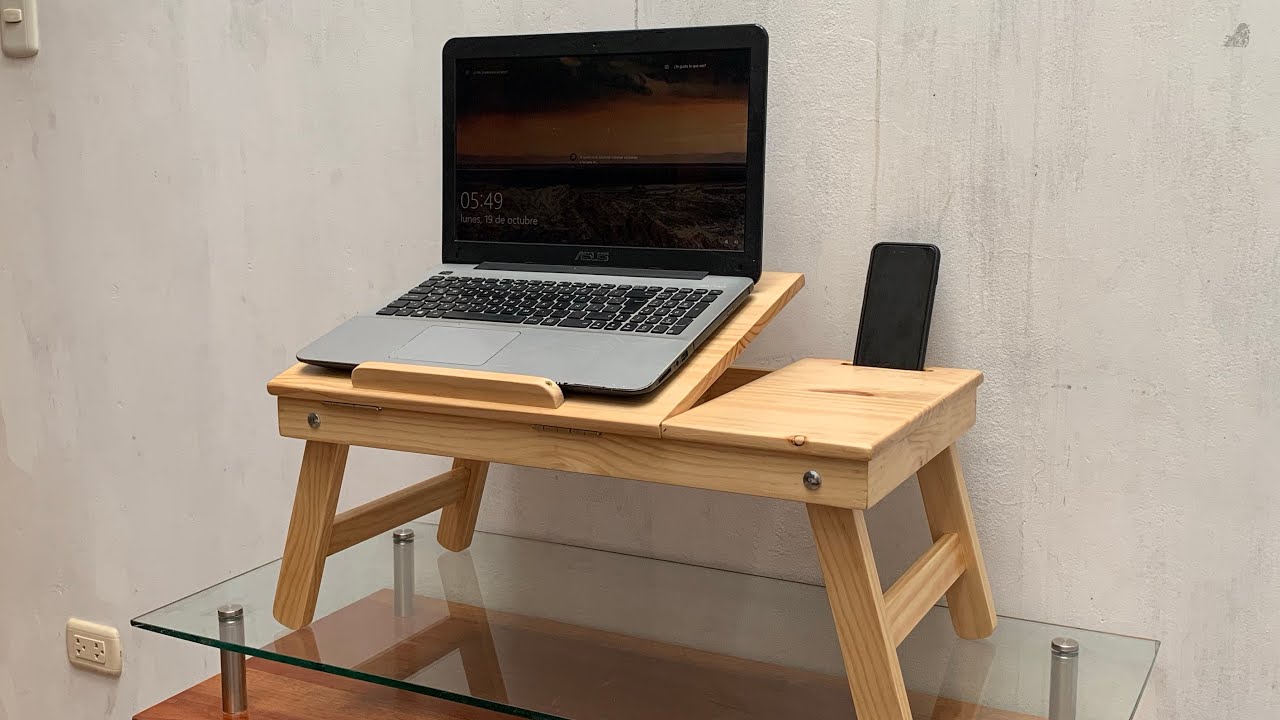 MESA PLEGABLE DE CAMA PARA LAPTOP/MULTIUSOS/EN MADERA PINO/SOY  CARPINTERO/ALEJANDRO LUIS 