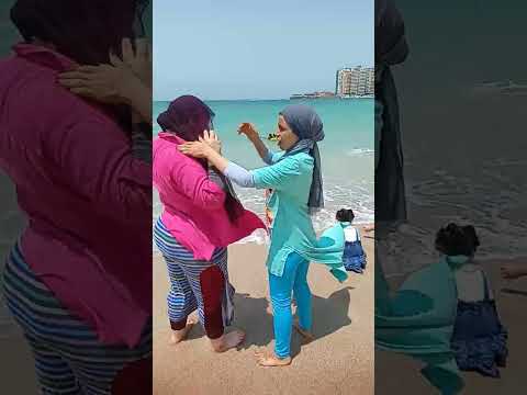 لما ماما تقول الميه ساقعه ومش هنزلها 