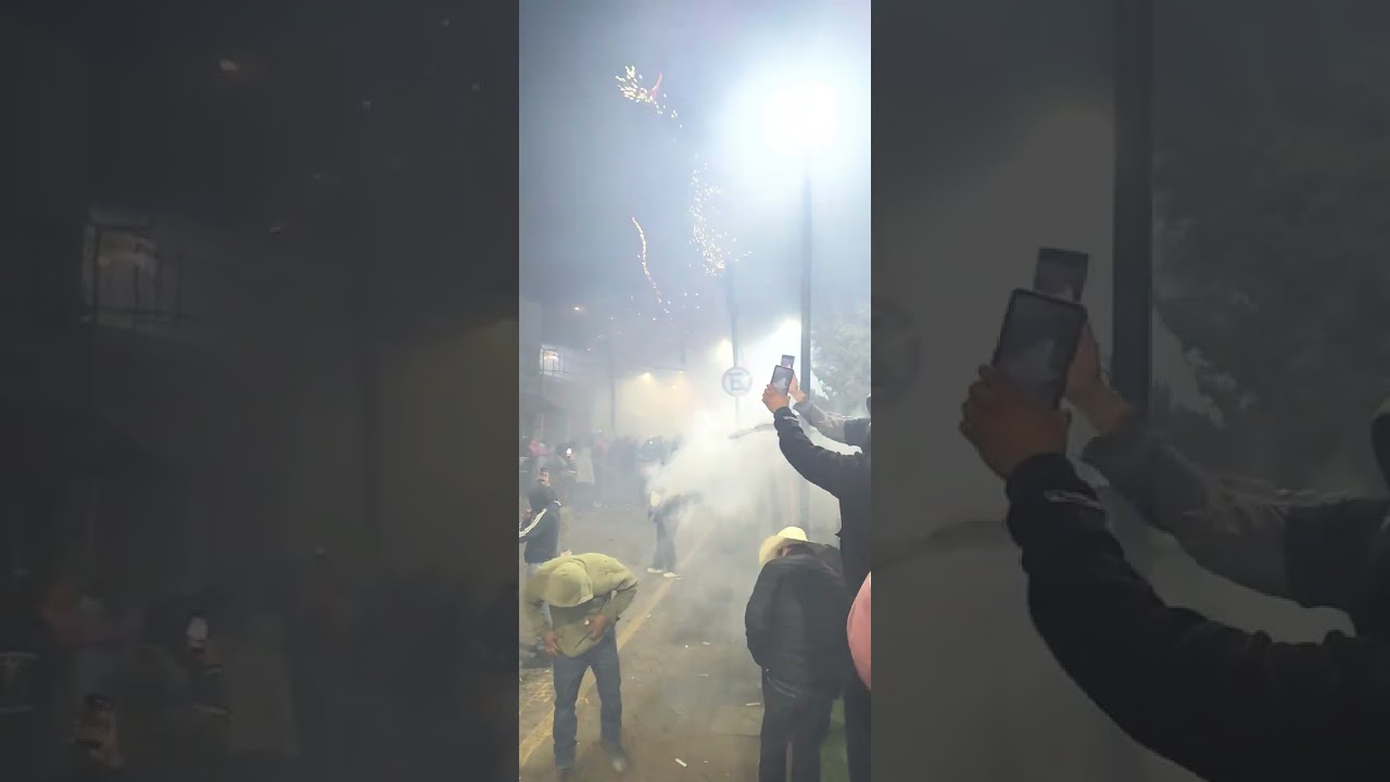 Quema de toro Alien ( los marros) y toro penta (mala fama) san Andrés mixquic 