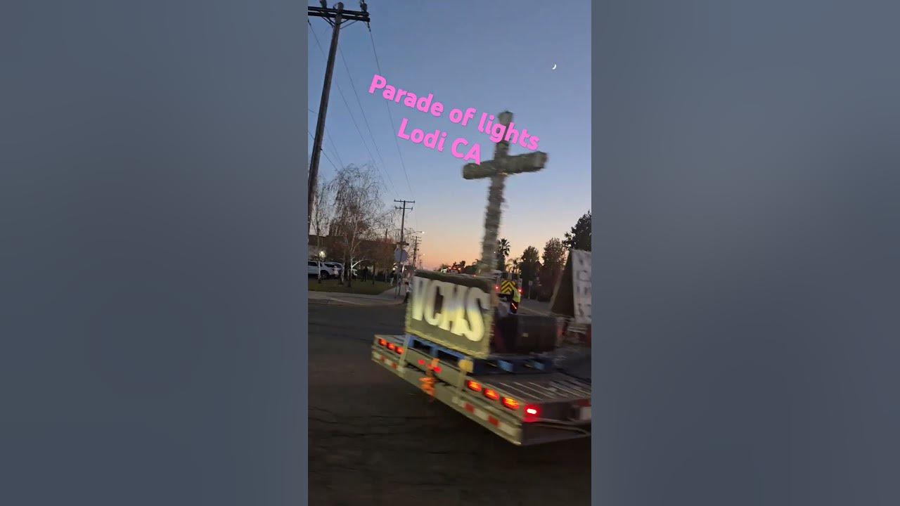 Xmas light parade, Lodi CA. christmas lightshow lights 