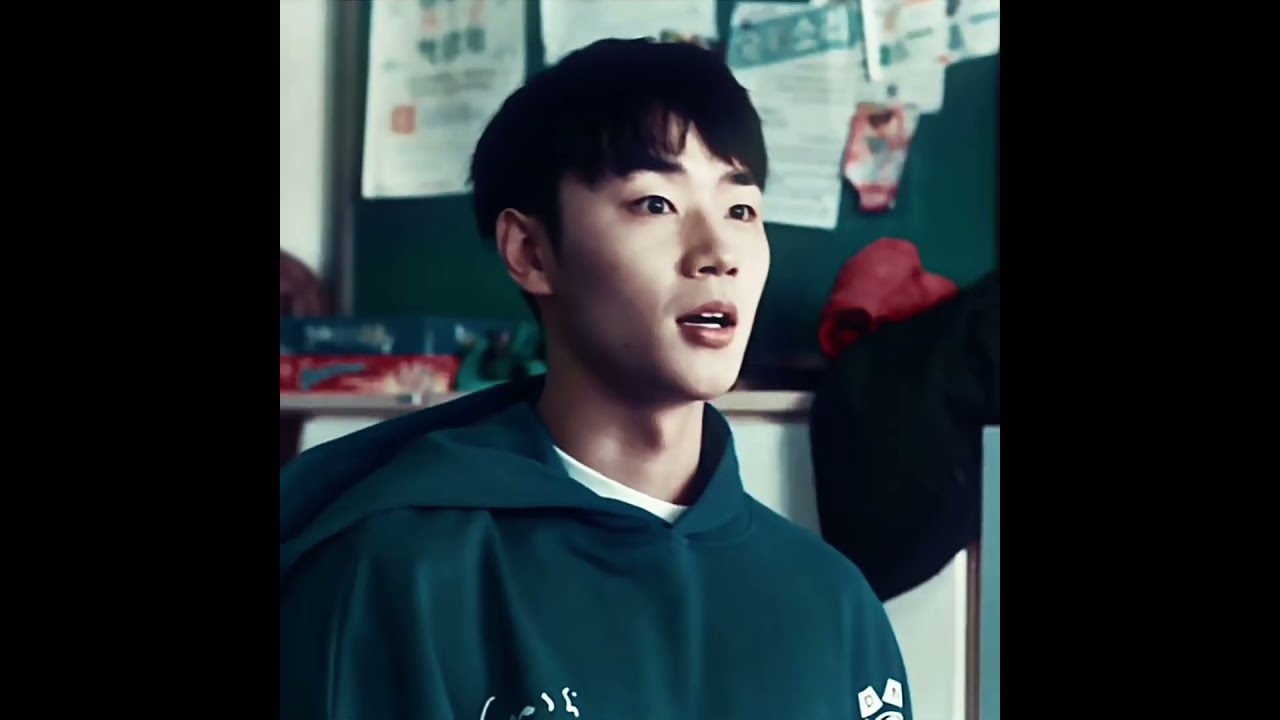 meanwhile:- #fypシ゚viral #weakheroclass1 #weakheroclass2 #virall #povs