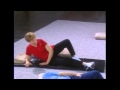Knee Clams and Leg Lifts -- Floor Exercise Routines from Arthritis Today