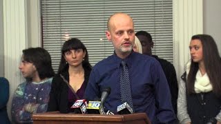Man bitten by pit bull speaks for pit bull ban