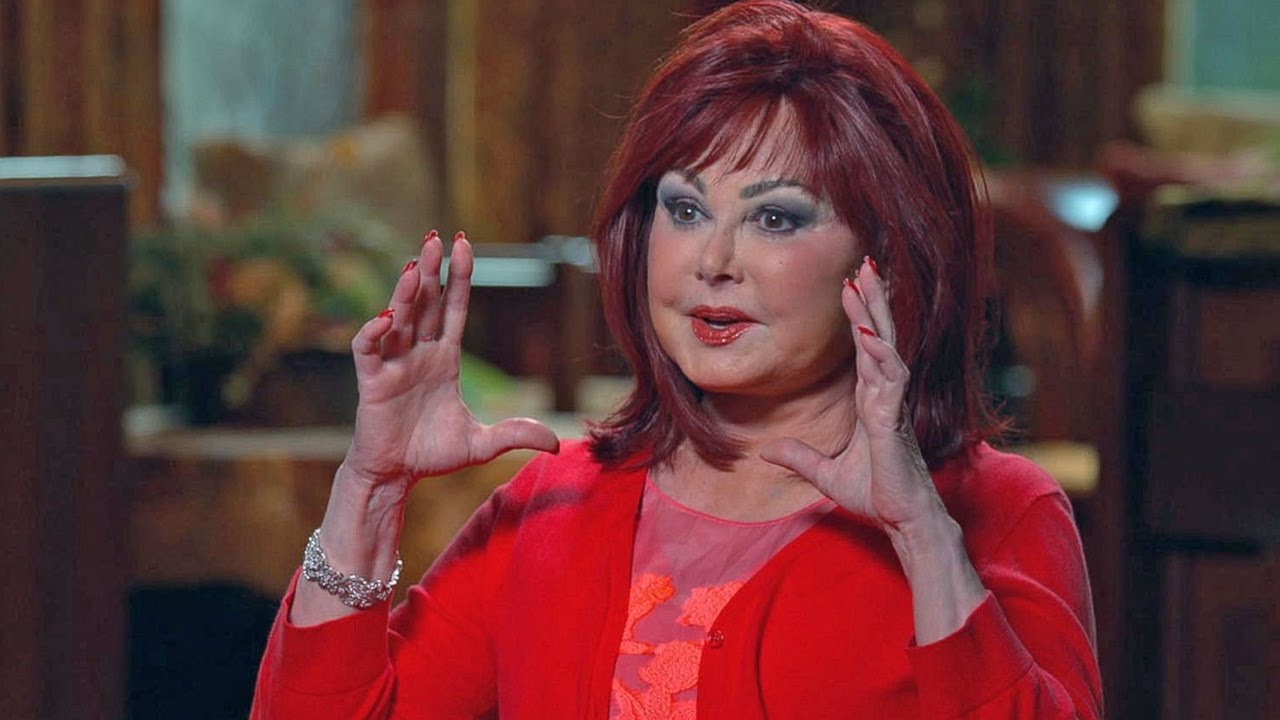 Naomi Judd Opens Up About Battle With 'Life-Threatening'