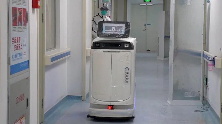 Chinese hospital uses robots to deliver medicine - DayDayNews