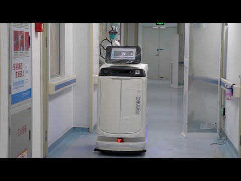 Chinese hospital uses robots to deliver medicine