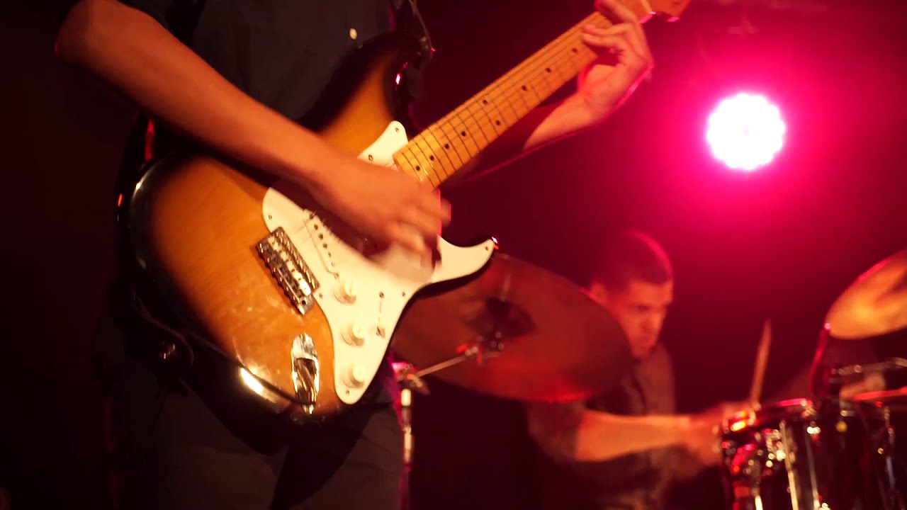 GINGER H. - It's Over (live) auf YouTube ansehen GINGER H. - It's Over (live) auf YouTube ansehen