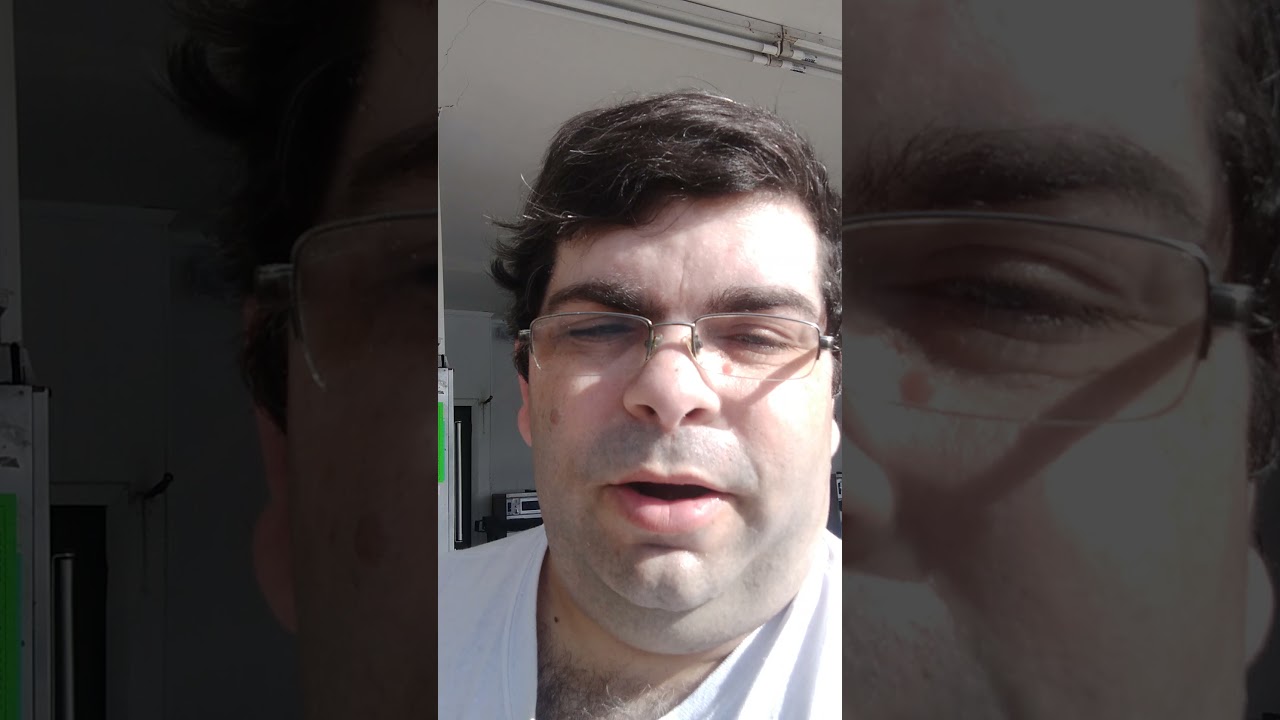 Emi finds almost intact Pay Phone relic from the past!