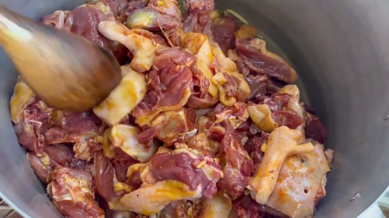 Thường thức món vịt nấu cam với bếp nhà cô liên nha anh chị em 