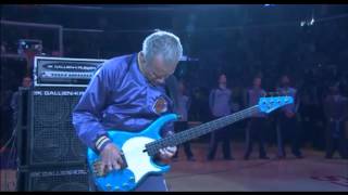 Flea - National Anthem (4/13/14) LA Lakers Resimi