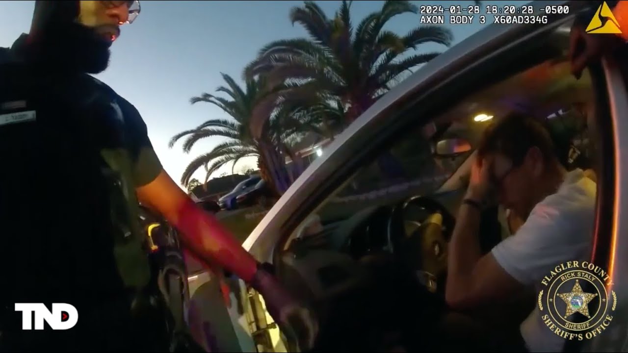 Florida deputies save overdosing man during traffic stop - YouTube