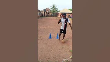 Stop scrolling learn Okocha Panna tutorial 🇳🇬 #football #soccer #footballskills