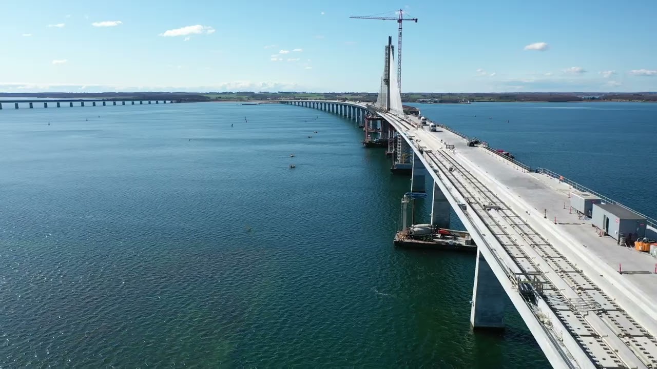 Storestrømsbroen april 2025   - 4 K opløsning