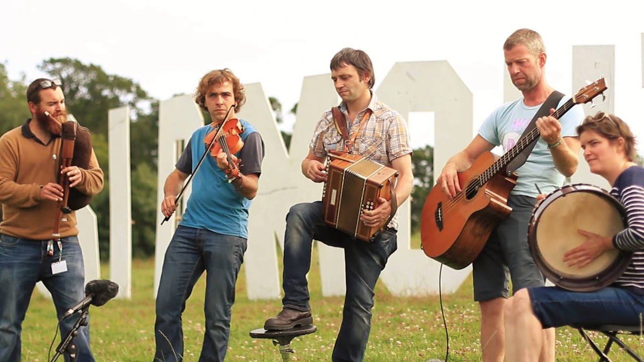 Topette!! - Maybe Macedonian? (Sidmouth FolkWeek 2015)