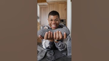 How to make a hot compress 🧦🍚🔥 #problemsolved #winter #weather #shorts #snow #cold