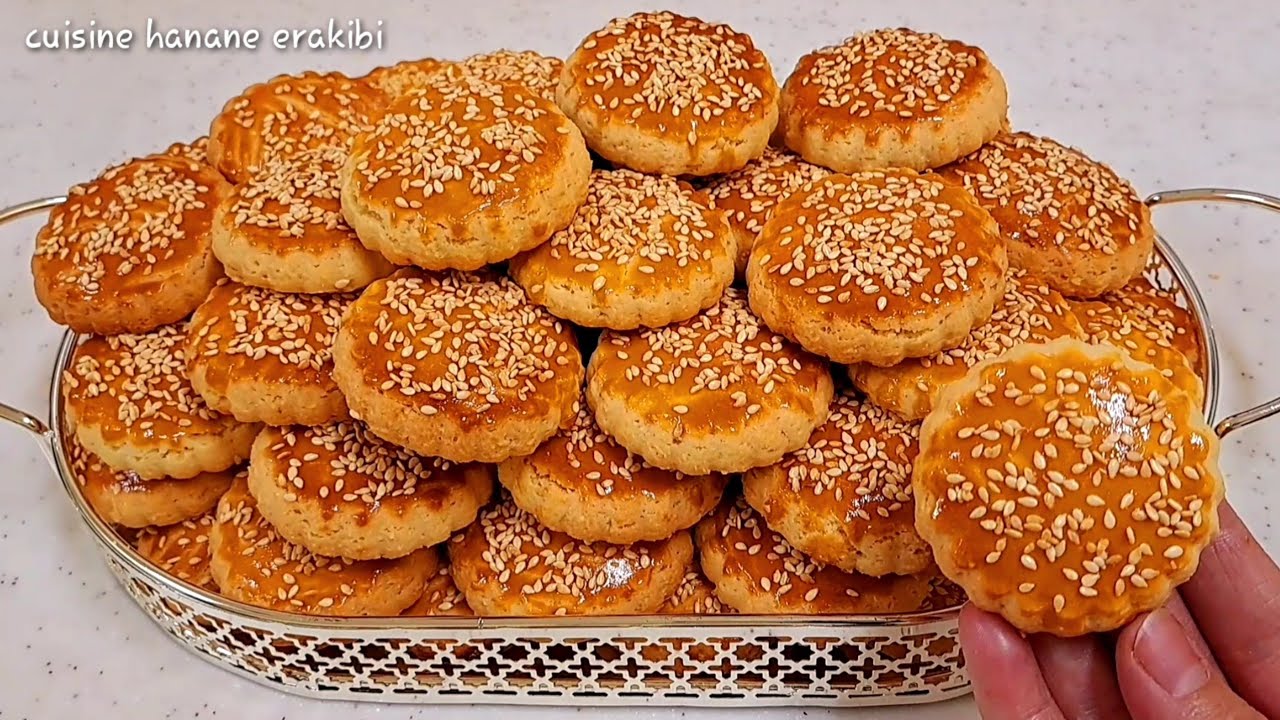 حلوة العشر دقائق سهلة وسريعة إقتصادية بكمية كثيرة بمكونات بسيطة حضريها فرمشة عين😇