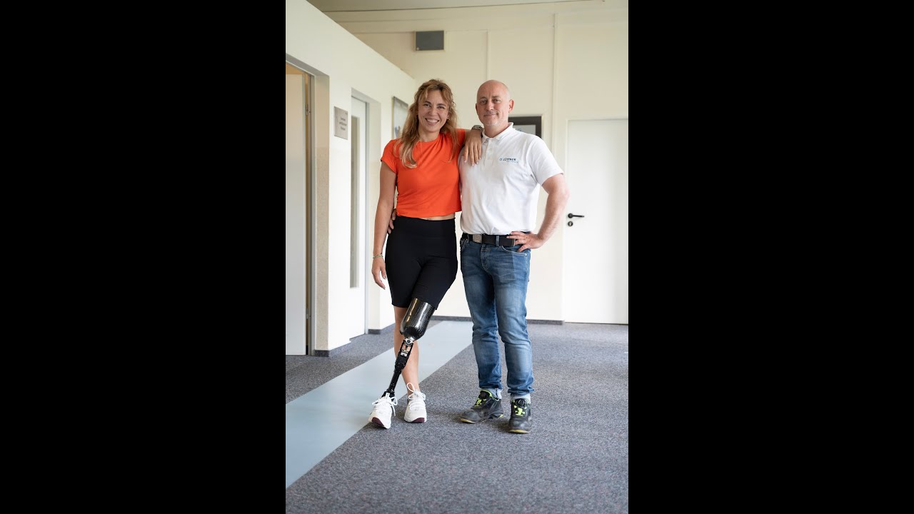 Lebensqualität mit Beinprothese: Unsere Kundin Caro erzählt.