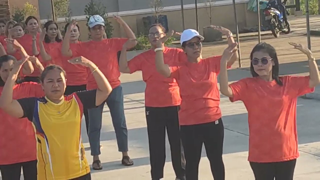 อสม.รพสต.แพรกหา ซ้อมท่าประกอบเพลงมาร์ชอสม.เพี่อวันอสม.วันที่20/03/68