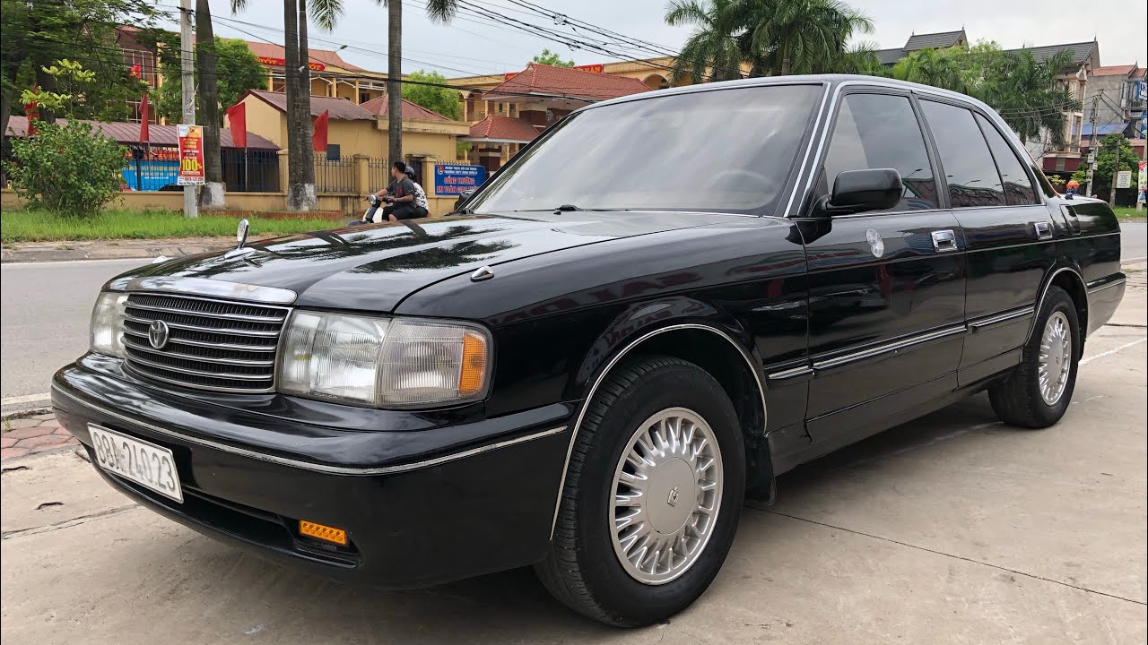 Toyota crown super saloon Toyota crown super saloon