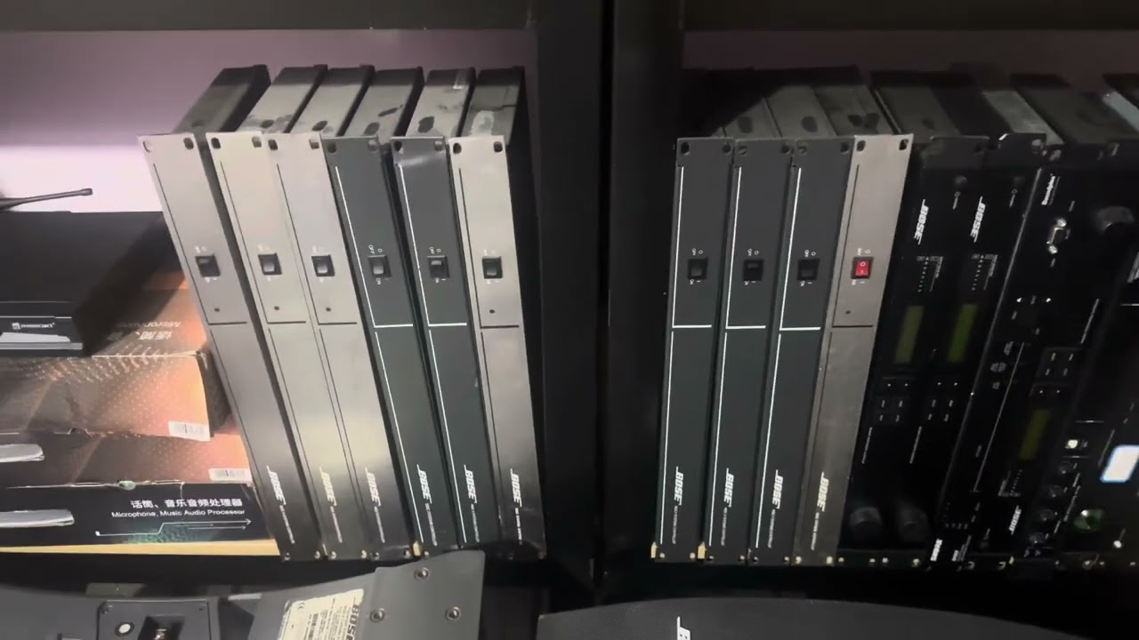 đủ các thể loại loa đến từ hãng bose cho các bác lựa chọn cần tham khảo giá để lại bình luận ạ 