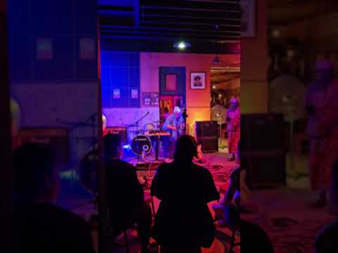 VIONA - Bak Anjing Beranak Enam (Live at Warung Adri)
