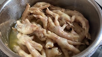 Qhia ua ko taw qaib kib noj - Stir fry chicken feet