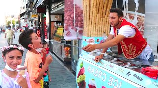 Trying Street Ice Cream in Istanbul Turkey (Vlog)