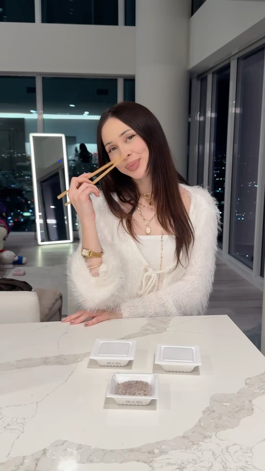 What is the best way to eat it?? #tiktok #elsarca