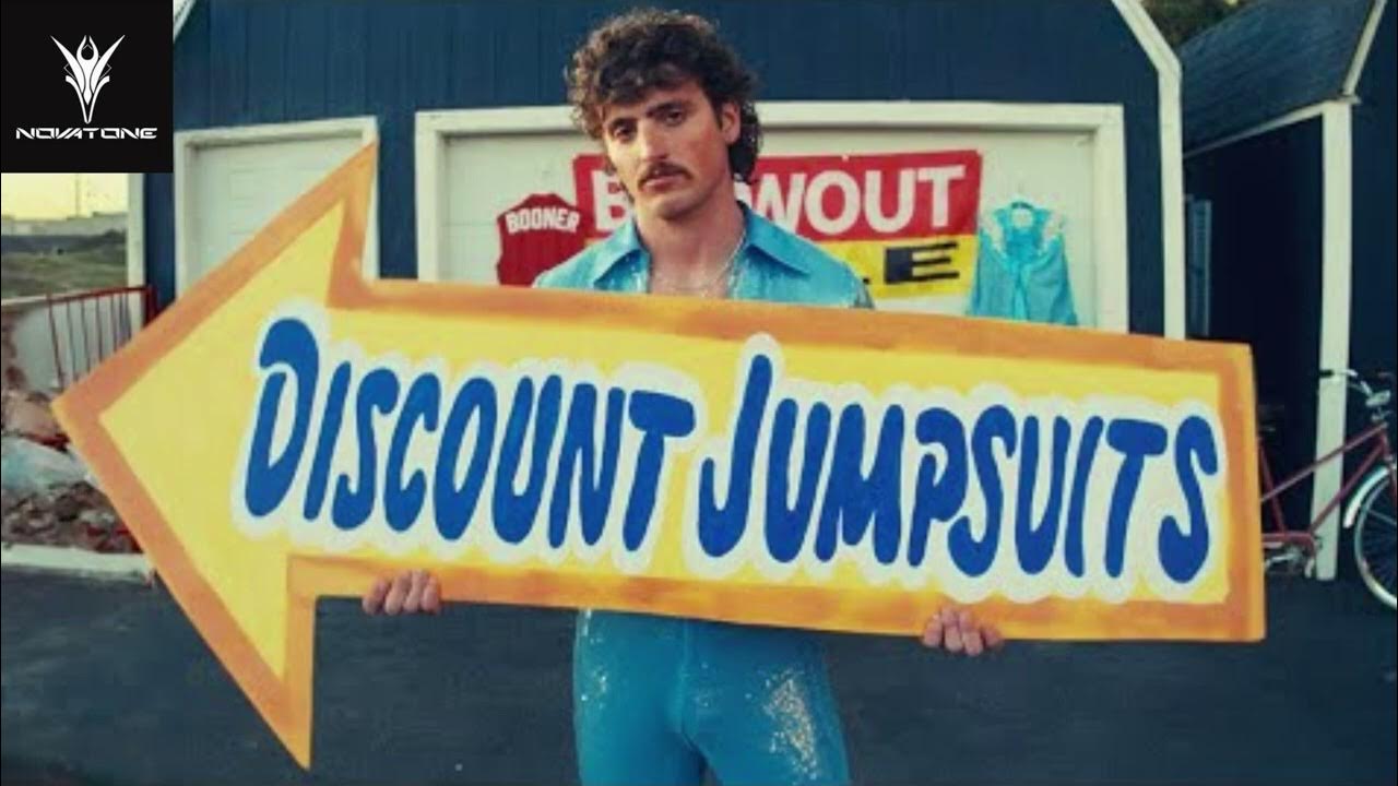 Benson Boone - Mr Electric Blue (Official Music Video) Benson Boone - Mr Electric Blue (Official Music Video)